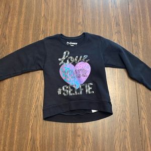 Girls black sweatshirt (D032)